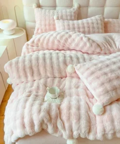 Tuscan Faux Fur Warm Fluffy Bedding Set for Winter Skin