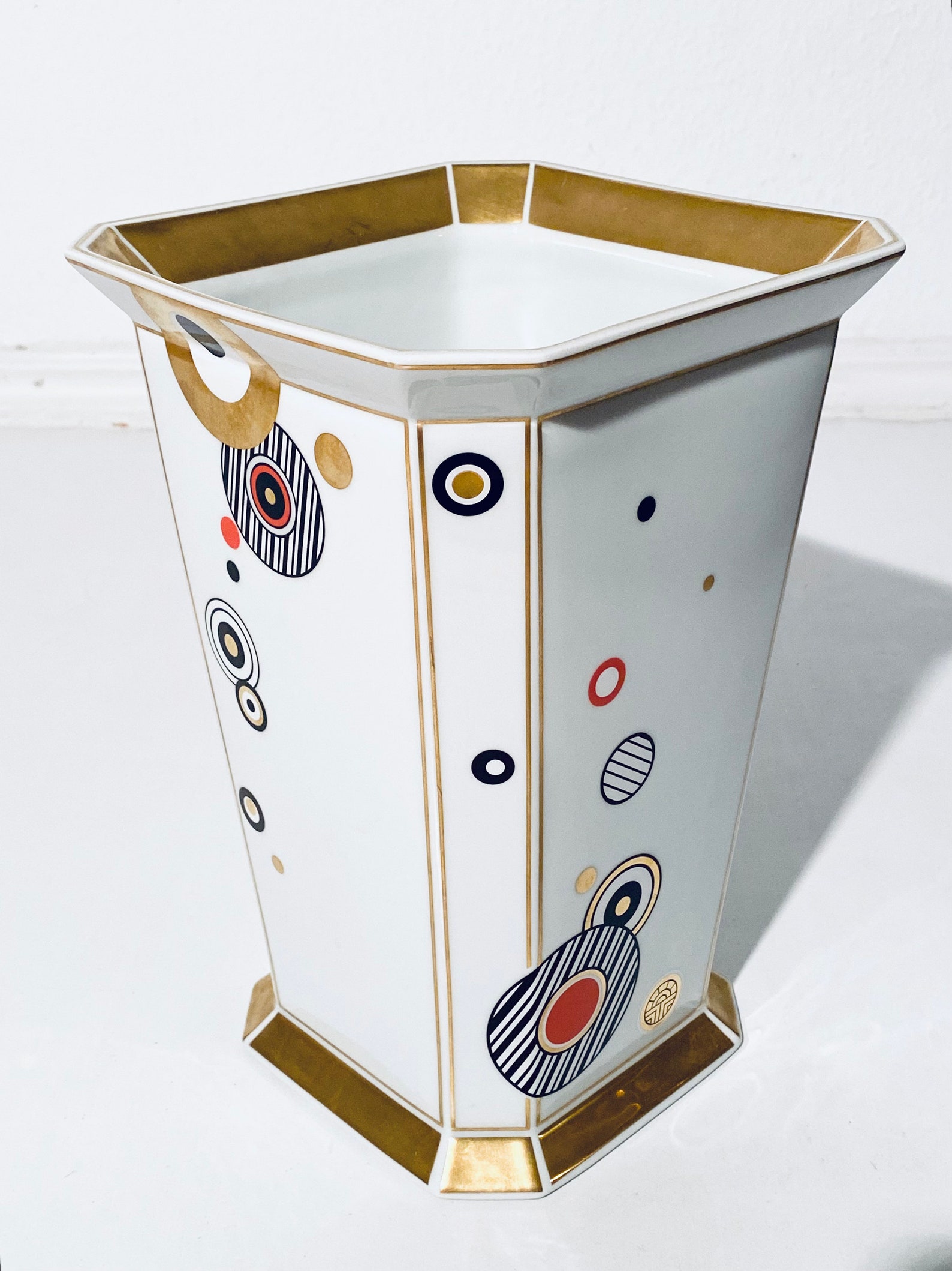 Large White Feraud Porcelain Vase Passion Goebel - Image 3