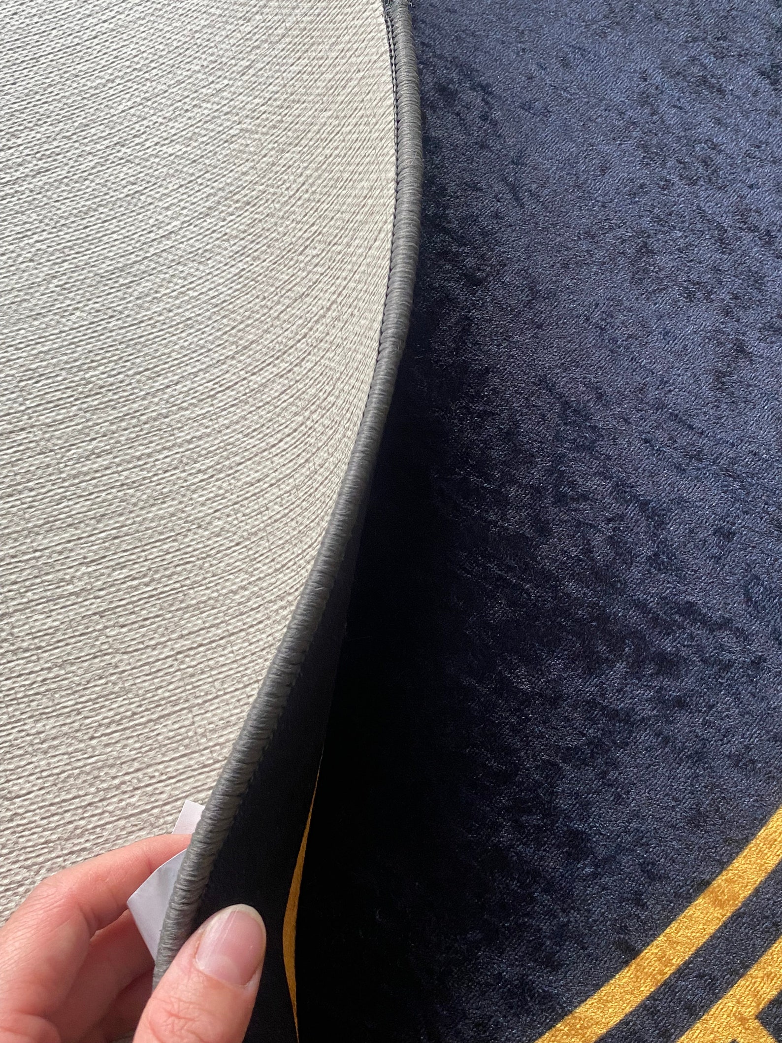 Golden Pattern Black Luxury Rug, Black And Gold Luxury Decor - Image 3